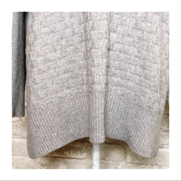 VINCE CAMUTO | Gray Mock Neck Sweater Large - Picture 6 of 14